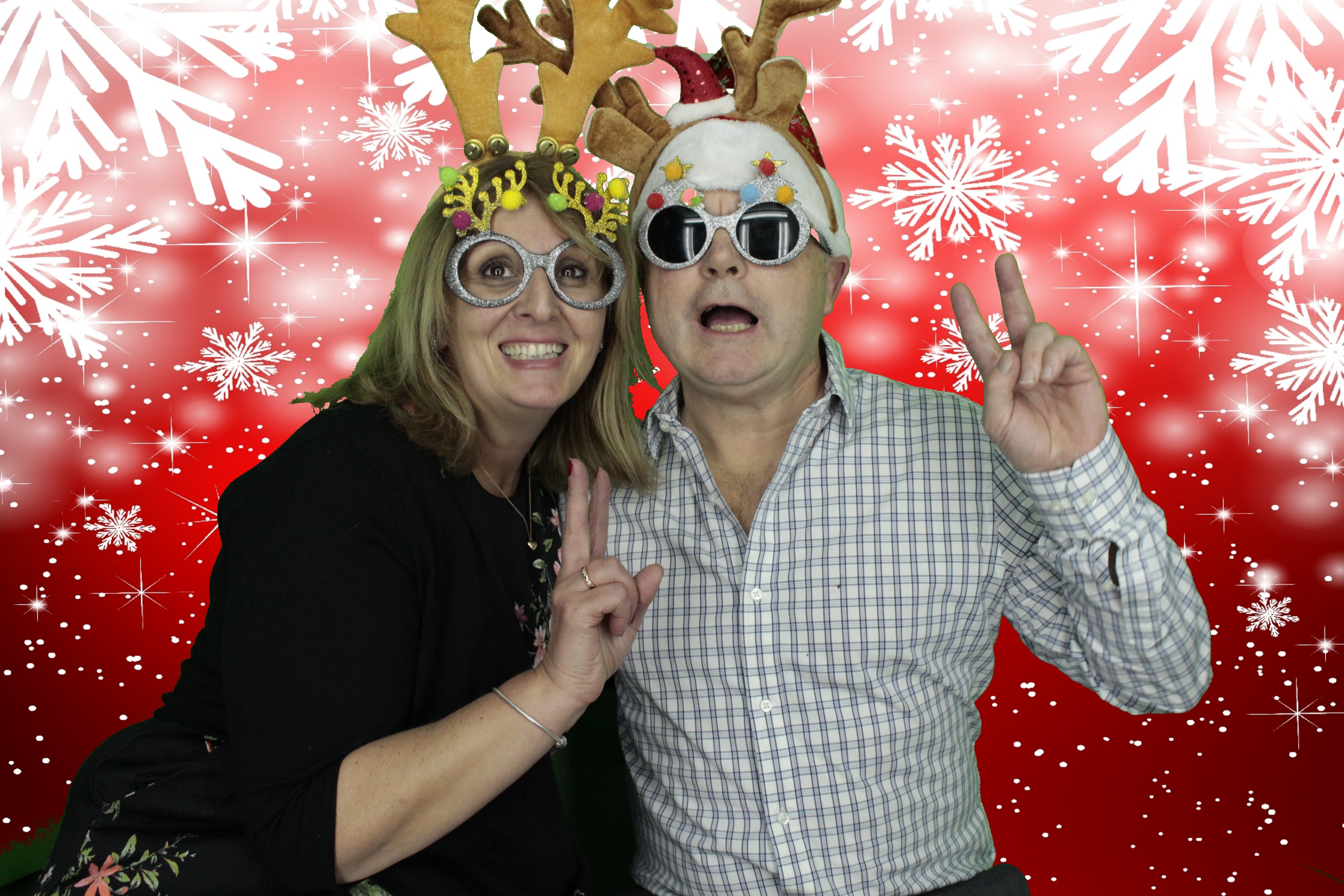 Silvermere Christmas Party | View more photos from the event at gallery.myphotoboothexperience.co.uk/u/MyPhotoBoothExperienceLtd/Silvermere-Christmas-Party-3